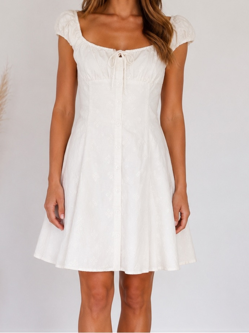 WAYF Love Again Eyelet Mini Dress Puff Sleeve Button Front White Size M